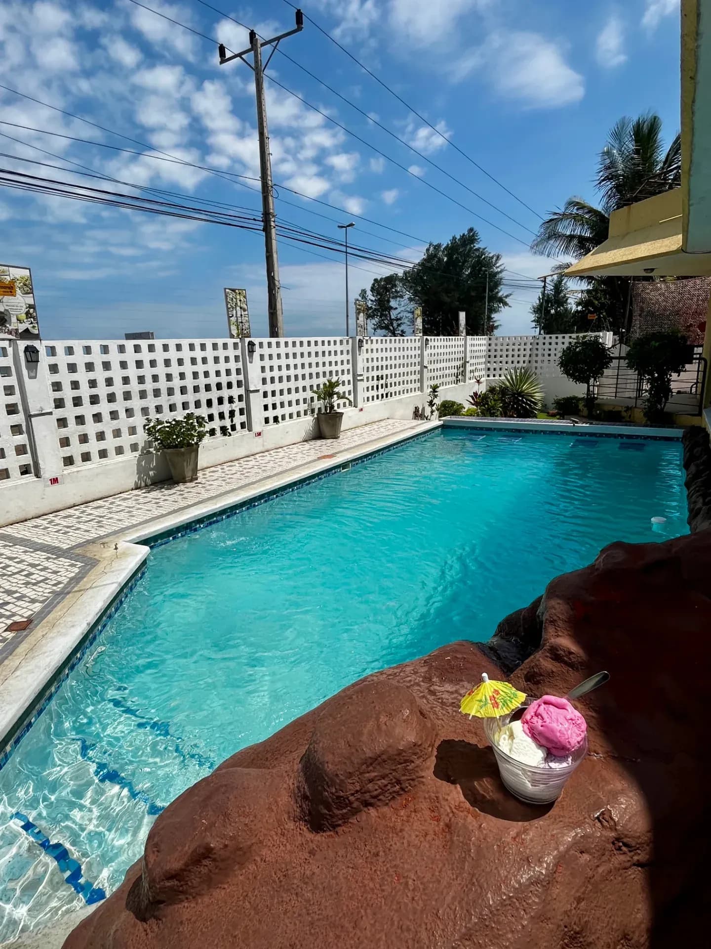 Pastello poolside dessert area